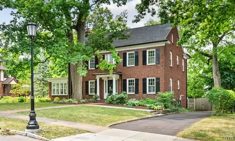 312 Berkeley Dr, Syracuse, NY 13210