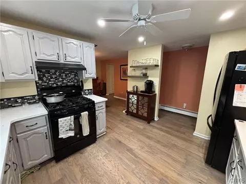 316 Dausman St, East Syracuse, NY 13057 photo 16