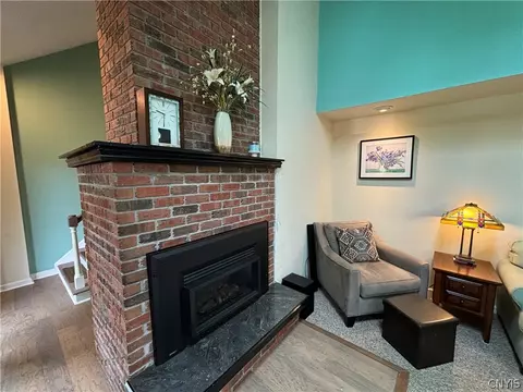 316 Dausman St, East Syracuse, NY 13057 photo 9
