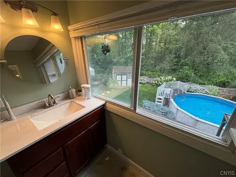 316 Dausman St, East Syracuse, NY 13057 photo 27