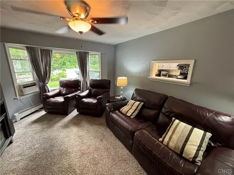 316 Dausman St, East Syracuse, NY 13057 photo 11