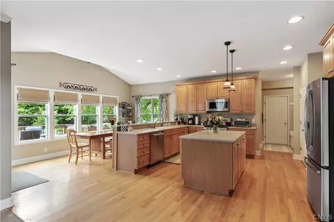 3482 Van Wie Dr E, Lysander, NY 13027 photo 10
