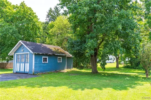 369 Stone St, Oneida, NY 13421 photo 7