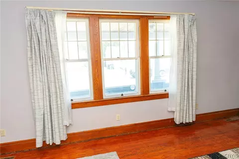 369 Stone St, Oneida, NY 13421 photo 16