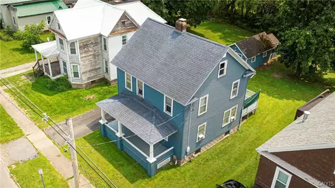 369 Stone St, Oneida, NY 13421 photo 3