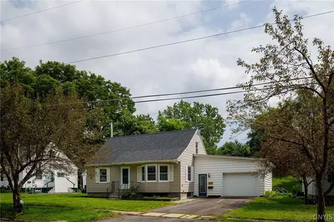 119 Iroquois Ave W, Watertown City, NY 13601