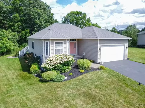 5149 Jupiter Inlt, Onondaga, NY 13215