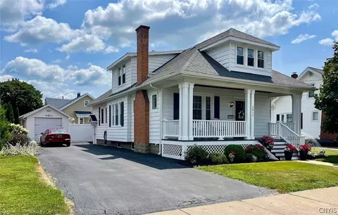2811 Brighton Pl, Utica, NY 13501
