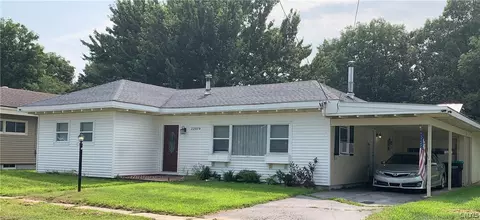 22079 Patricia Dr, Le Ray, NY 13601