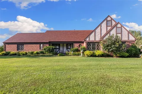 197 Hampton Rd, Frankfort, NY 13340