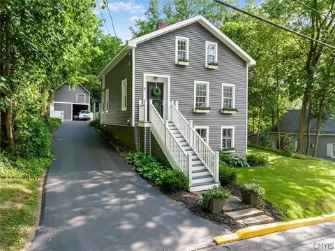 8 Kellogg St, Kirkland, NY 13323
