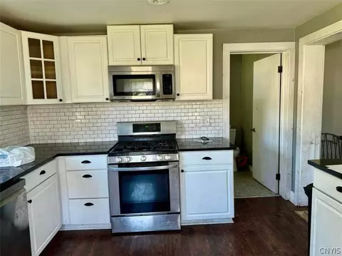 52 S 3rd Ave, German Flatts, NY 13357 photo 3