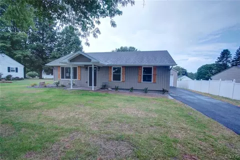 209 N Lewis St, Auburn, NY 13021