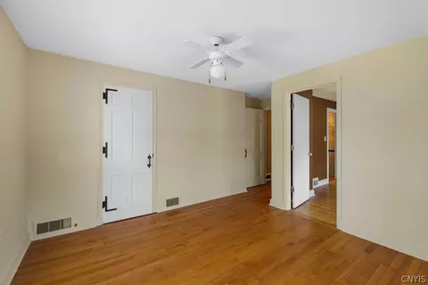 225 Broad St, Oneida, NY 13421 photo 24
