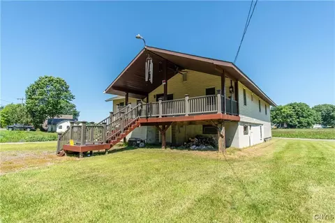 2964 County Route 15, Pulaski, NY 13142