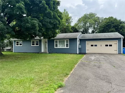 9 Crandall St, Cortland, NY 13045