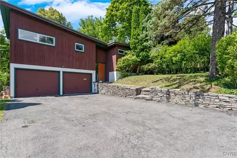 238 Scottholm Ter, Syracuse, NY 13224