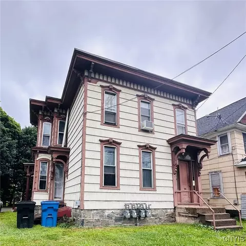 6 Greenbush St, Cortland, NY 13045