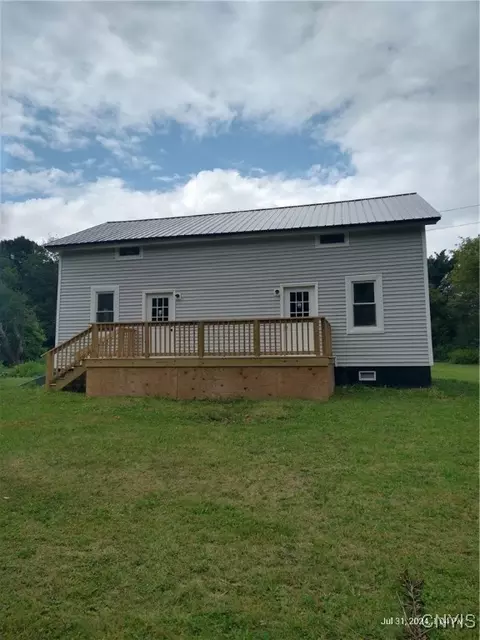 426 Wood Rd, Freeville, NY 13068