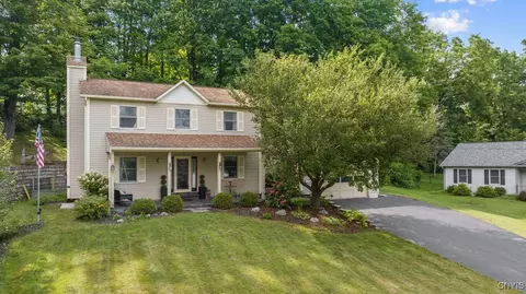 9 Beach Rd, Marcellus, NY 13108