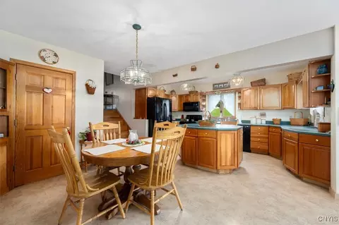 1924 Middle Rd, Oneida, NY 13421 photo 12
