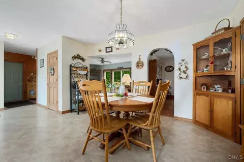 1924 Middle Rd, Oneida, NY 13421 photo 17