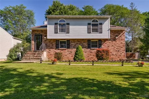111 Deerfield Rd, East Syracuse, NY 13057