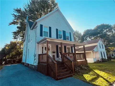 307 W Lynde St, Watertown, NY 13601