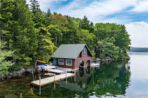 43 Honnedaga Lk, Ohio, NY 13340