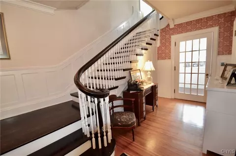 306 Summit Ave, Syracuse, NY 13207 photo 6