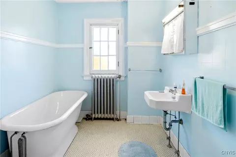 306 Summit Ave, Syracuse, NY 13207 photo 24