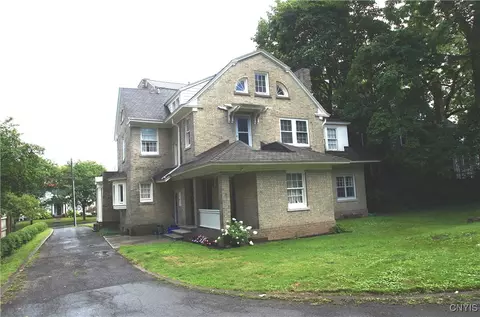 306 Summit Ave, Syracuse, NY 13207 photo 2