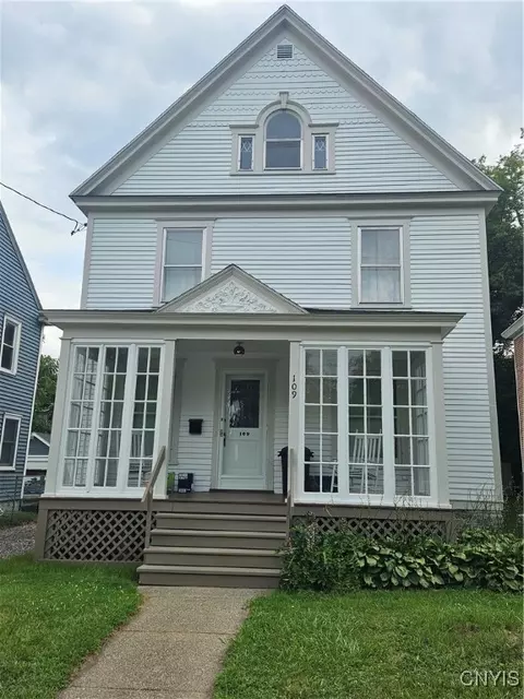 109 Elmwood Ave, Syracuse, NY 13207