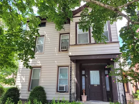 598 E John St, Little Falls, NY 13365