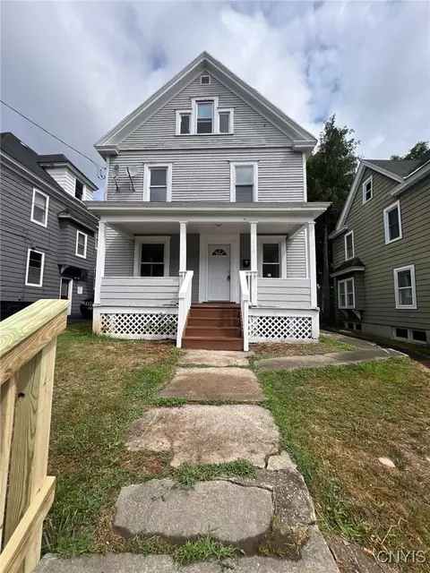 306 Marguerite Ave, Syracuse, NY 13207