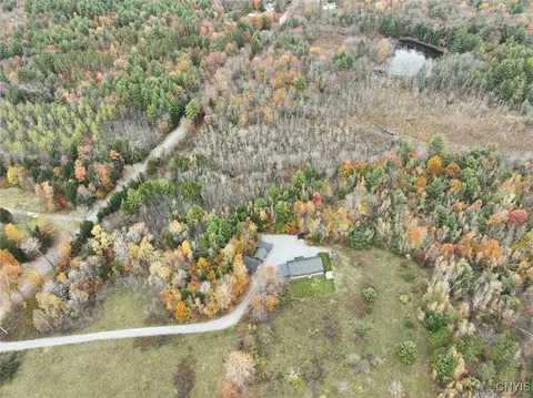 8488 Maple Flats Rd, Vienna, NY 13042