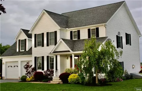 5 Carol Dr, Adams, NY 13605