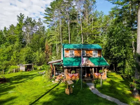232 Harvey Bridge Rd, Ohio, NY 13324