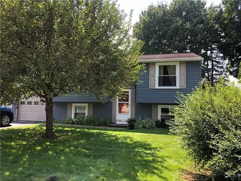112 Seabreeze Dr, Salina, NY 13090