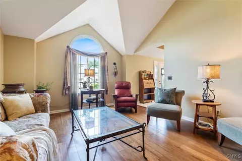 3812 Eider Down Path, Clay, NY 13090 photo 18