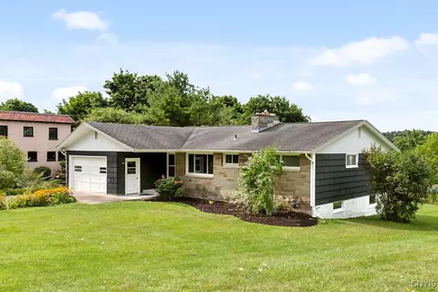 1540 Salt Springs Rd, Syracuse, NY 13214
