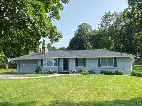 101 Wedgewood Ter, Syracuse, NY 13214