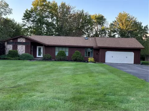 56 Taber Rd, New Hartford, NY 13413