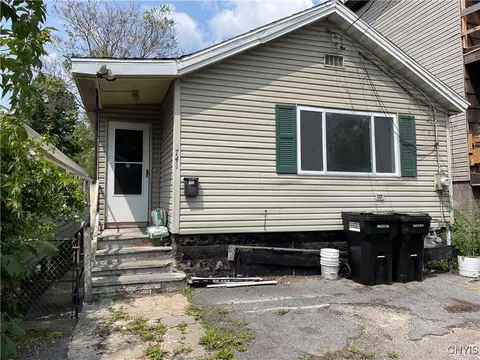 741 E Laurel St, Syracuse, NY 13203
