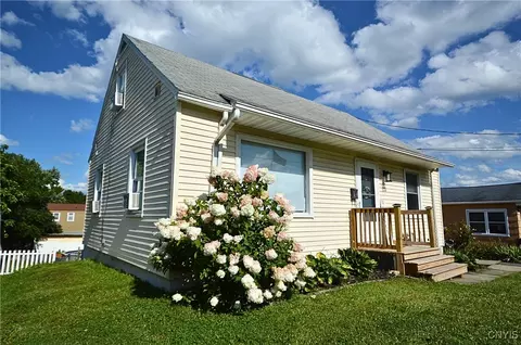 104 Male Ave, Syracuse, NY 13219