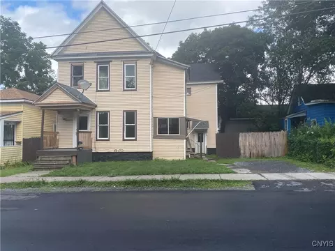 203-205 Arthur St, Syracuse, NY 13204