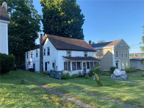 310 E Seneca St, Manlius, NY 13104