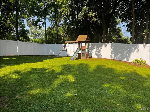 104 Cherry St, Schroeppel, NY 13135 photo 25