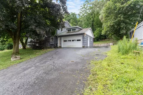 524 Barnes Ave, Syracuse, NY 13207