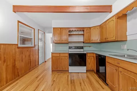 30 Curtis Ave, Lysander, NY 13027 photo 19